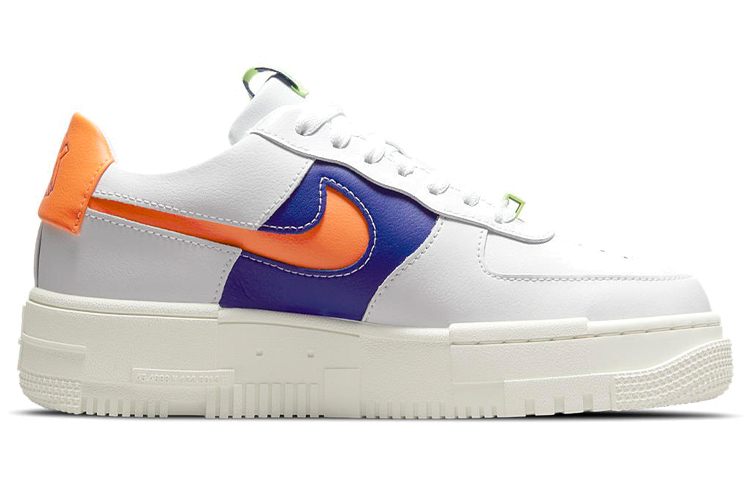 Женские кроссовки Nike Air Force 1 Pixel (бело-оранжево-синие) — фото 2