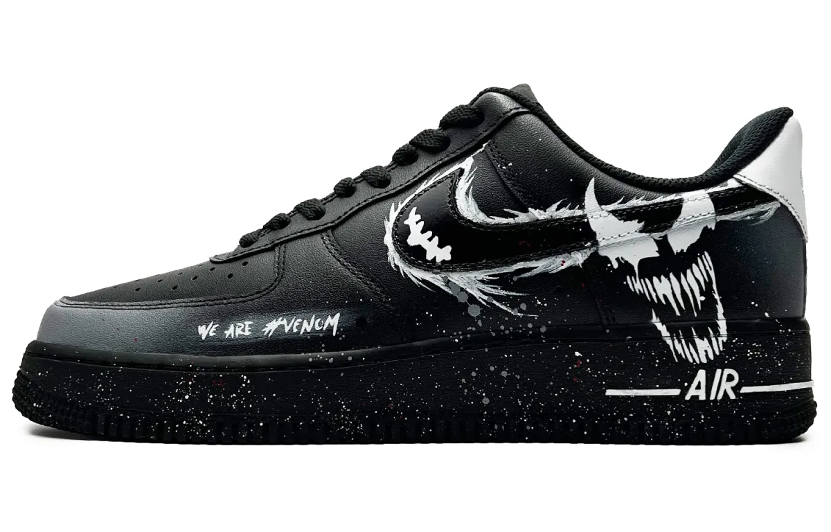 Nike Air Force 1 Coverage Slip Resistant And Abrasion Resistant Low top Skateboard Shoes Women's Black White
