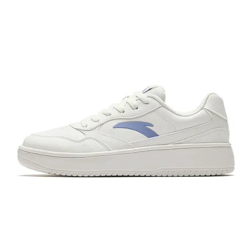 Anta Slip Resistant, Abrasion Resistant, Lightweight, Height Increasing Low top Skateboard Shoes Women's White Blue
