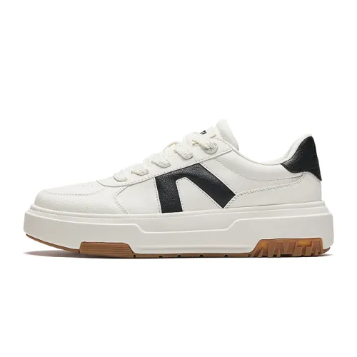 Anta A Dao Synthetic Leather Abrasion Resistant Height Increasing Low top Skateboard Shoes Women's White Black
