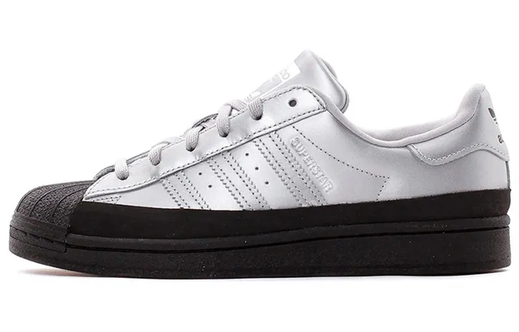 Superstar Wmns Adidas Originals 'Silver Metallic Black' Women's