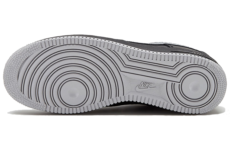 Мужские кроссовки Nike Air Force 1 (черный цемент) — Чёрный / серый — фото 6