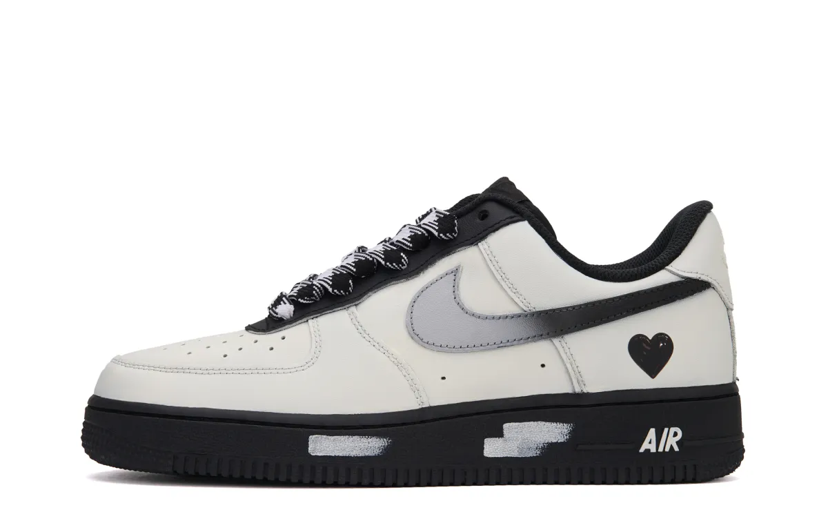 Nike Air Force 1 Yunding Mousse Leather Cushioning Abrasion Resistant Low top Skateboard Shoes Unisex White Black
