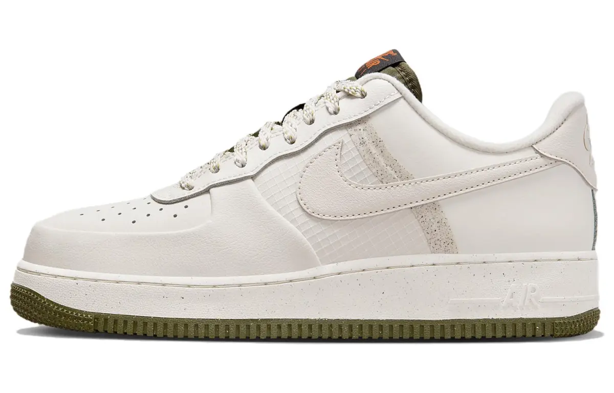Nike Air Force 1 Low LV8 Winterized Phantom