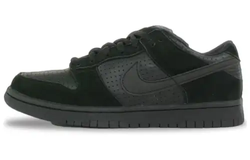 Nike Sb Dunk Low Gino Iannucci 2