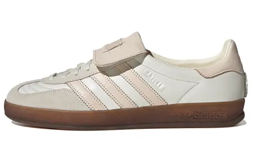 FOOT INDUSTRY x Adidas Originals GAZELLE INDOOR Low top Skateboard Shoes Unisex Ecru