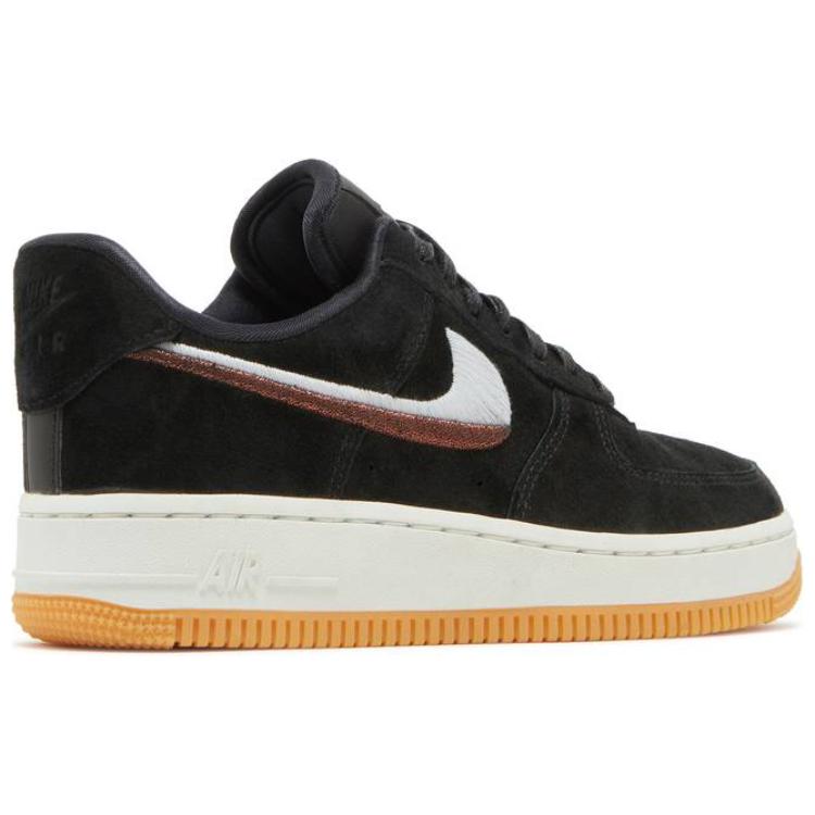 Женские кроссовки Nike Air Force 1 07 Lux (черно-бело-коричневый) — фото 3