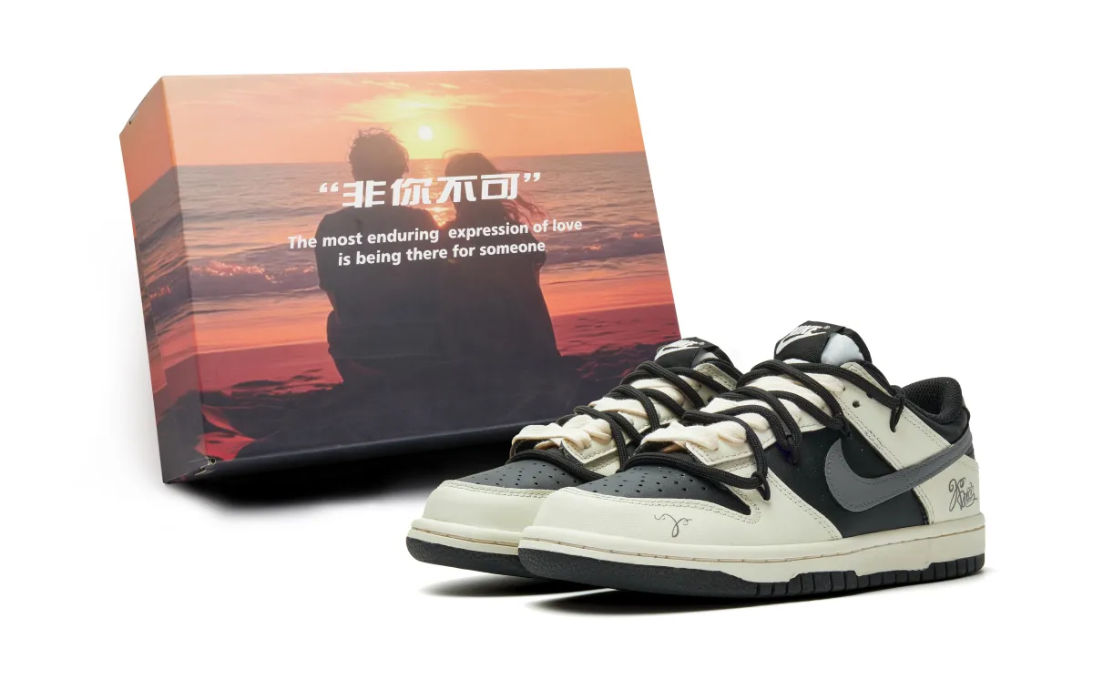 Nike Dunk Abrasion Resistant Abrasion Resistant Low top Skateboard Shoes Unisex Beige Gray Black