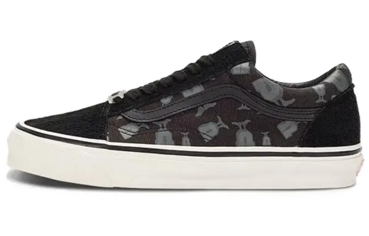 UNDEFEATED x Vans Old Skool Abrasion Resistant Abrasion Resistant Low top Skateboard Shoes Unisex Black White