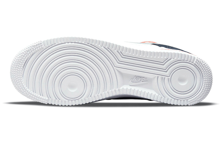 Мужские кроссовки Nike Air Force 1 "USA Denim" (белый / синий / красный) — фото 6