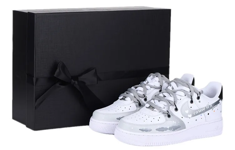 Nike Air Force 1 '07 Air Force 1 Thermal Coverage Low top Skateboard Shoes Men's Gray White