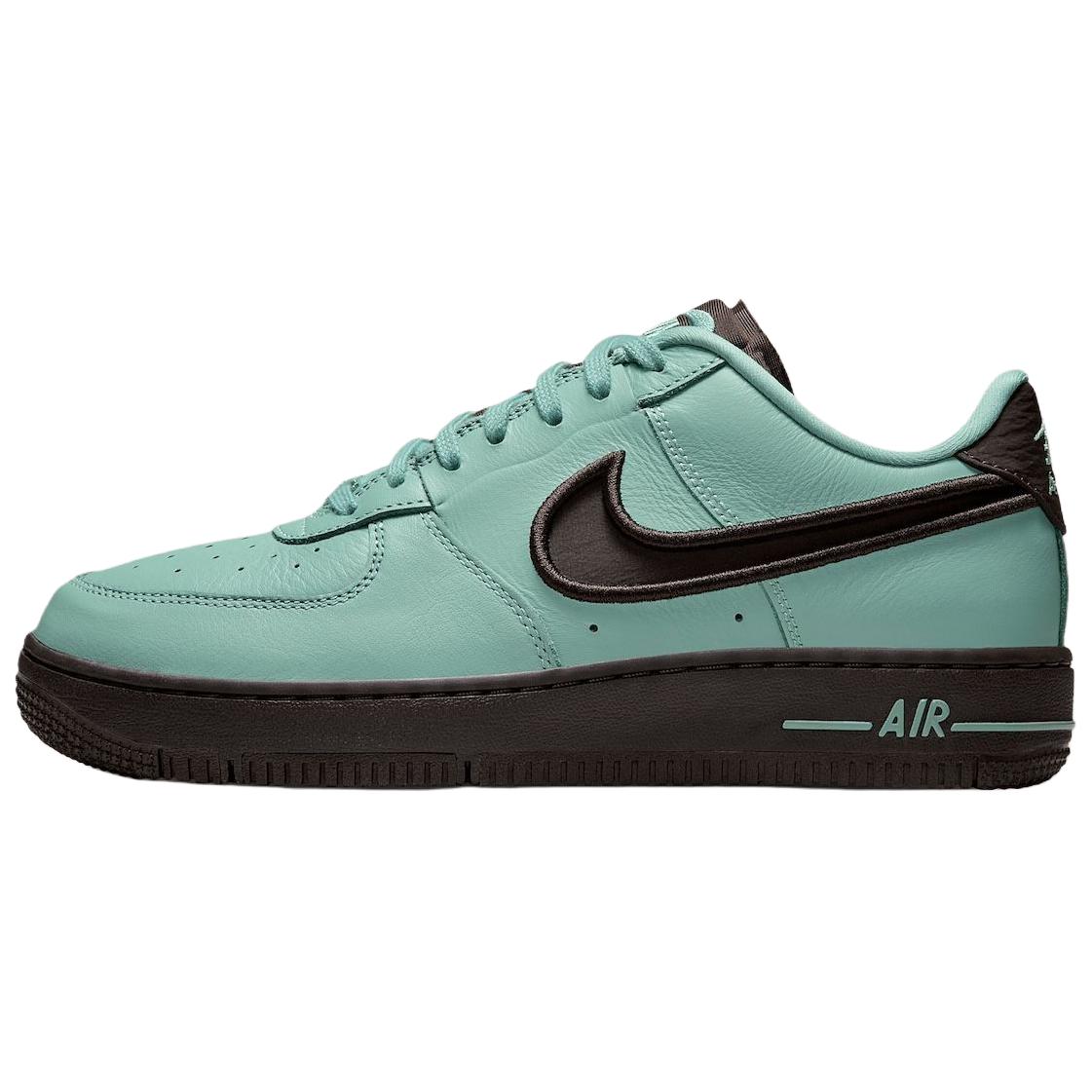 Женские кроссовки Nike Air Force 1 (зеленые)