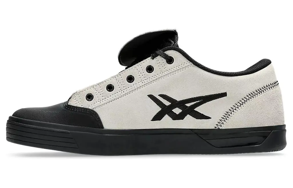 Asics Low top Skateboard Shoes Men's Beige Black