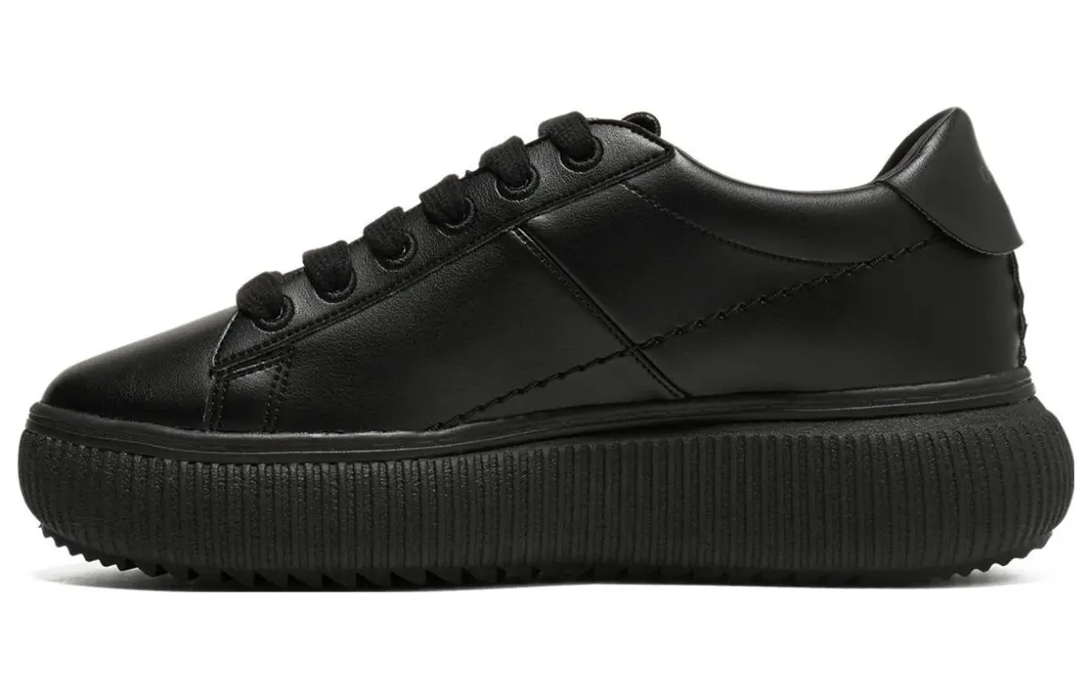 Onitsuka Tiger OTIGER COURT Skate Shoes Women's Low Top Black