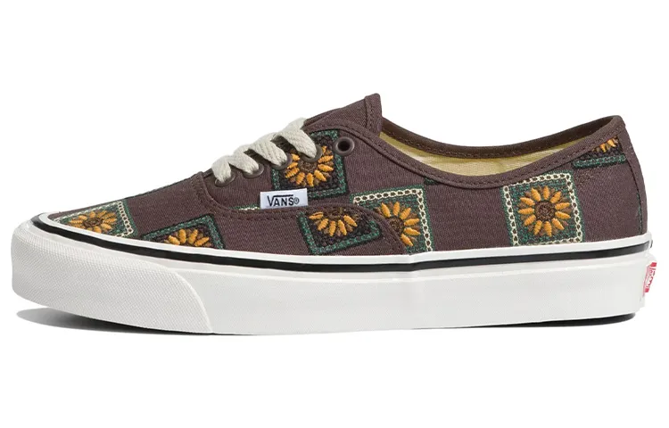 Authentic Vans 44 Dx 'Granny Check - Chocolate'