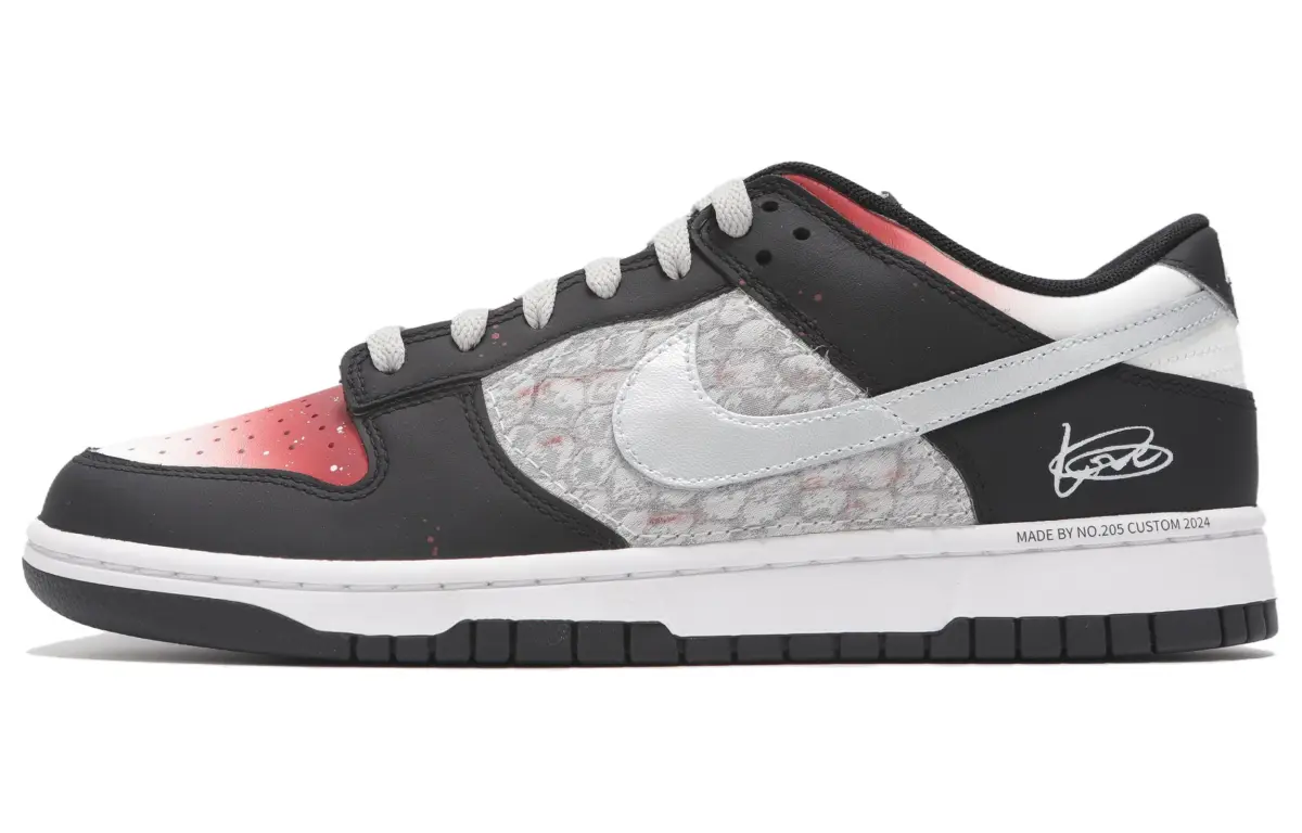 Nike Dunk Abrasion Resistant Abrasion Resistant Low top Skateboard Shoes Unisex Red Black