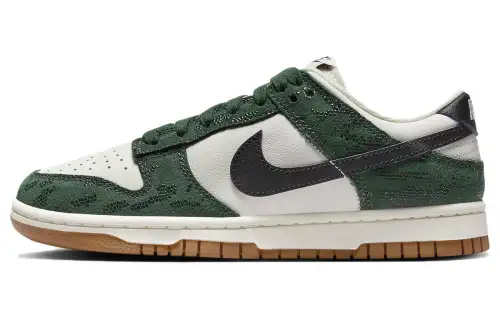 Nike Dunk Low Green Snake Women's