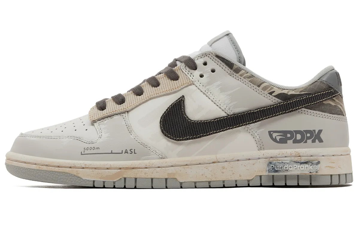 Nike Dunk Abrasion Resistant Low top Skateboard Shoes Men's Black White Gray