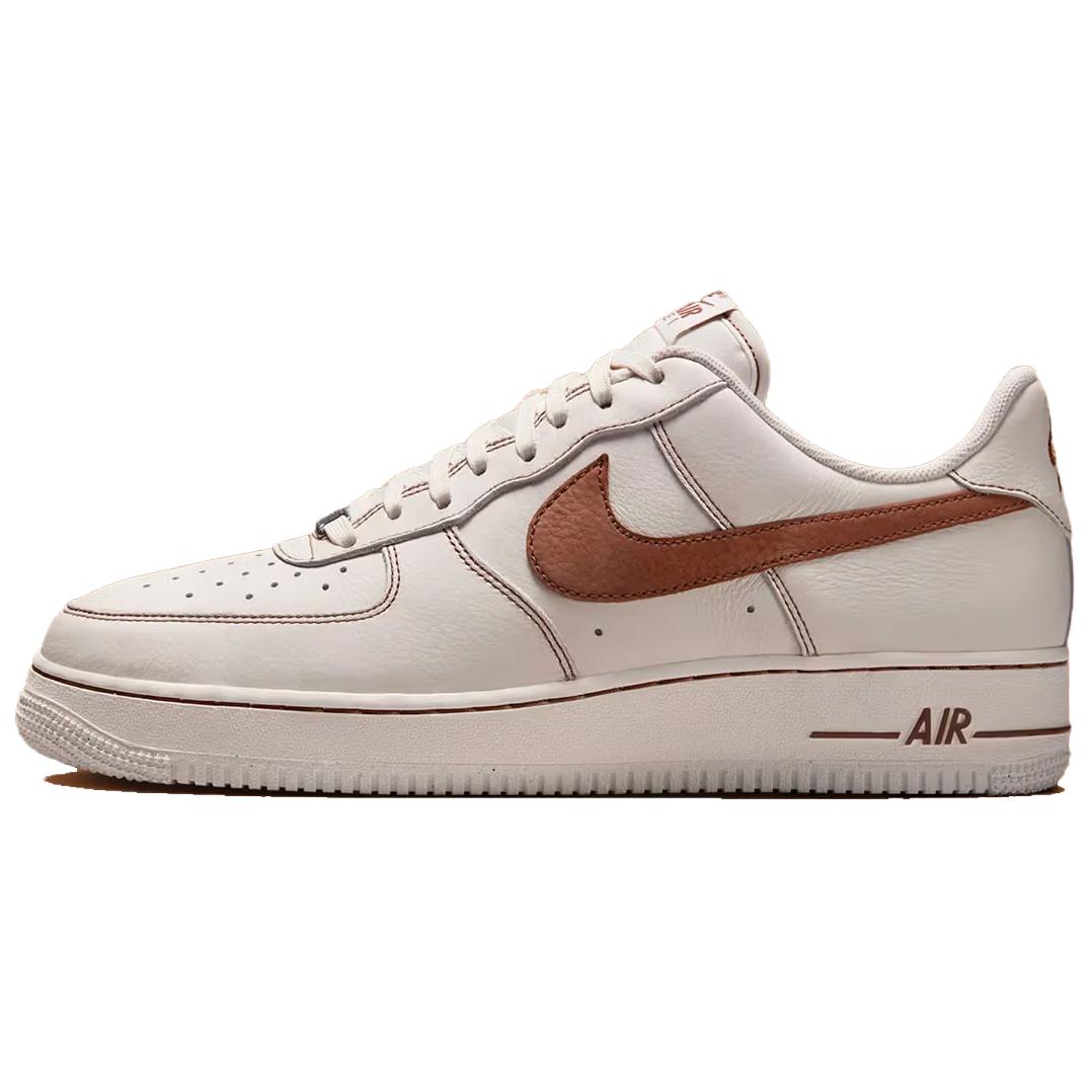 Кроссовки Nike Air Force 1 Low (бежево-коричневые)