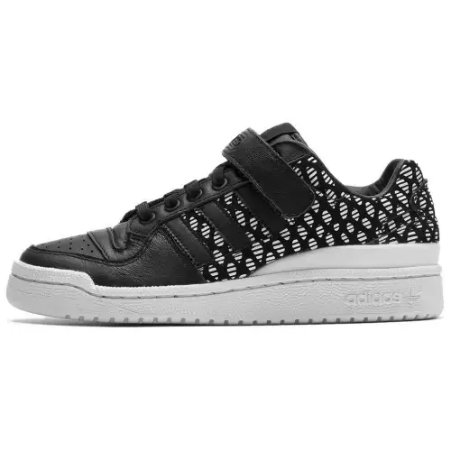 Adidas Originals FORUM Low top Skateboard Shoes Women's Black White