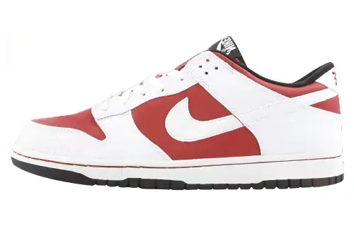 Nike Dunk Comfortable Round Toe Thermal Slip Resistant Low top Skateboard Shoes Unisex White
