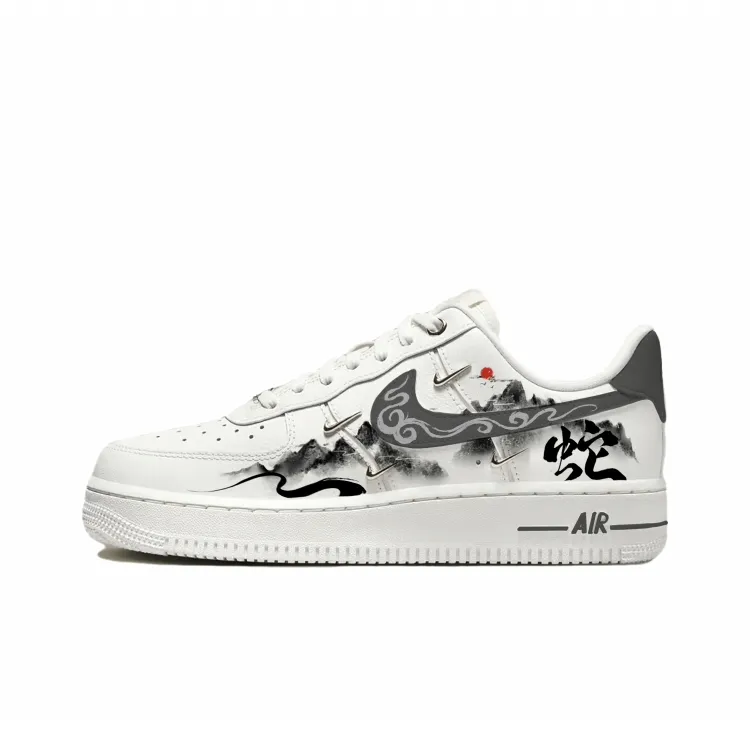 Nike Air Force 1 Abrasion Resistant Slip Resistant Low top Skateboard Shoes Women's White Black