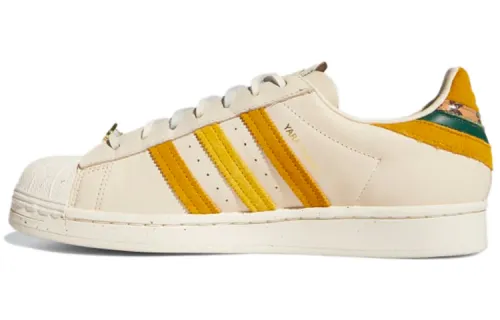 Superstar Yara Shahidi x Superstar Adidas Originals 'Cream Legacy Gold'