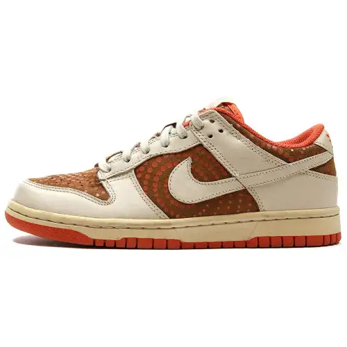 Nike Dunk Low Cognac/Sanddrift Sienna Sheen Women's