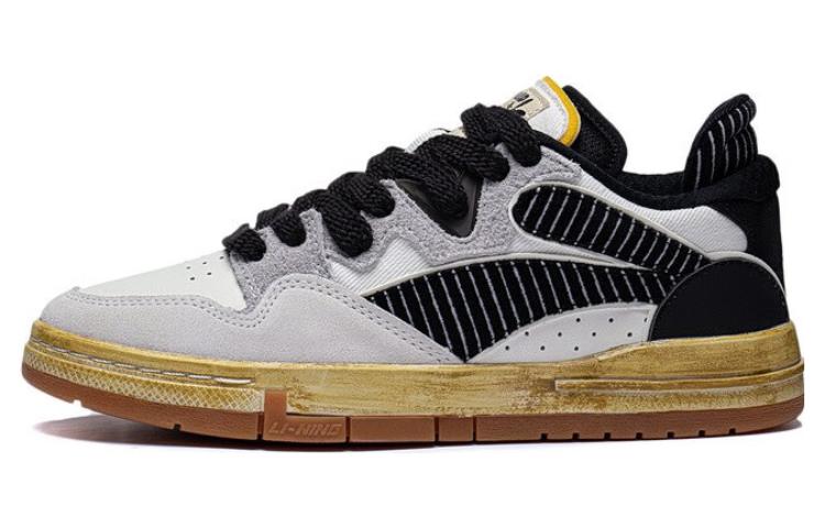 Disney x Li Ning Wave Pro OSWALD Abrasion Resistant Breathable Low top Skateboard Shoes Women's White Black