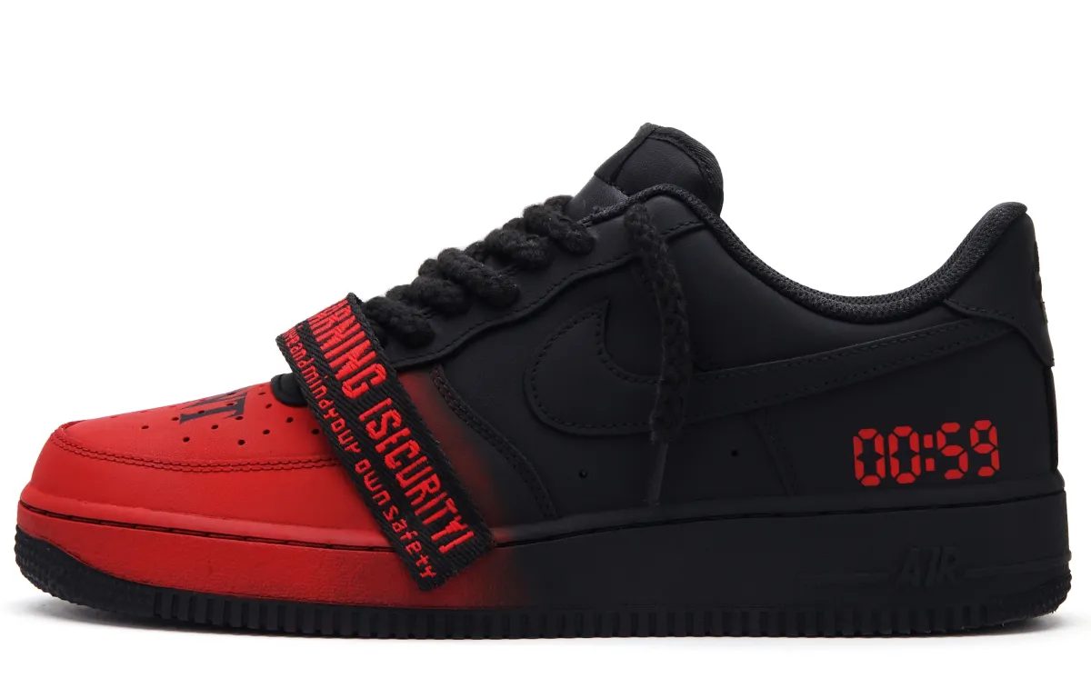 Nike Air Force 1 Slip Resistant Abrasion Resistant Slip Resistant Abrasion Resistant Low top Skateboard Shoes Unisex