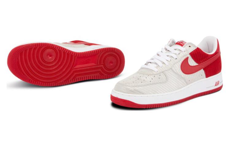 Мужские кроссовки Nike Air Force 1 Christmas (серо-красные) — 金属银/红/白 — фото 6