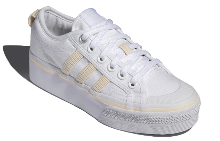 Женские кеды adidas originals NIZZA Platform (бело-бежевые) — фото 3