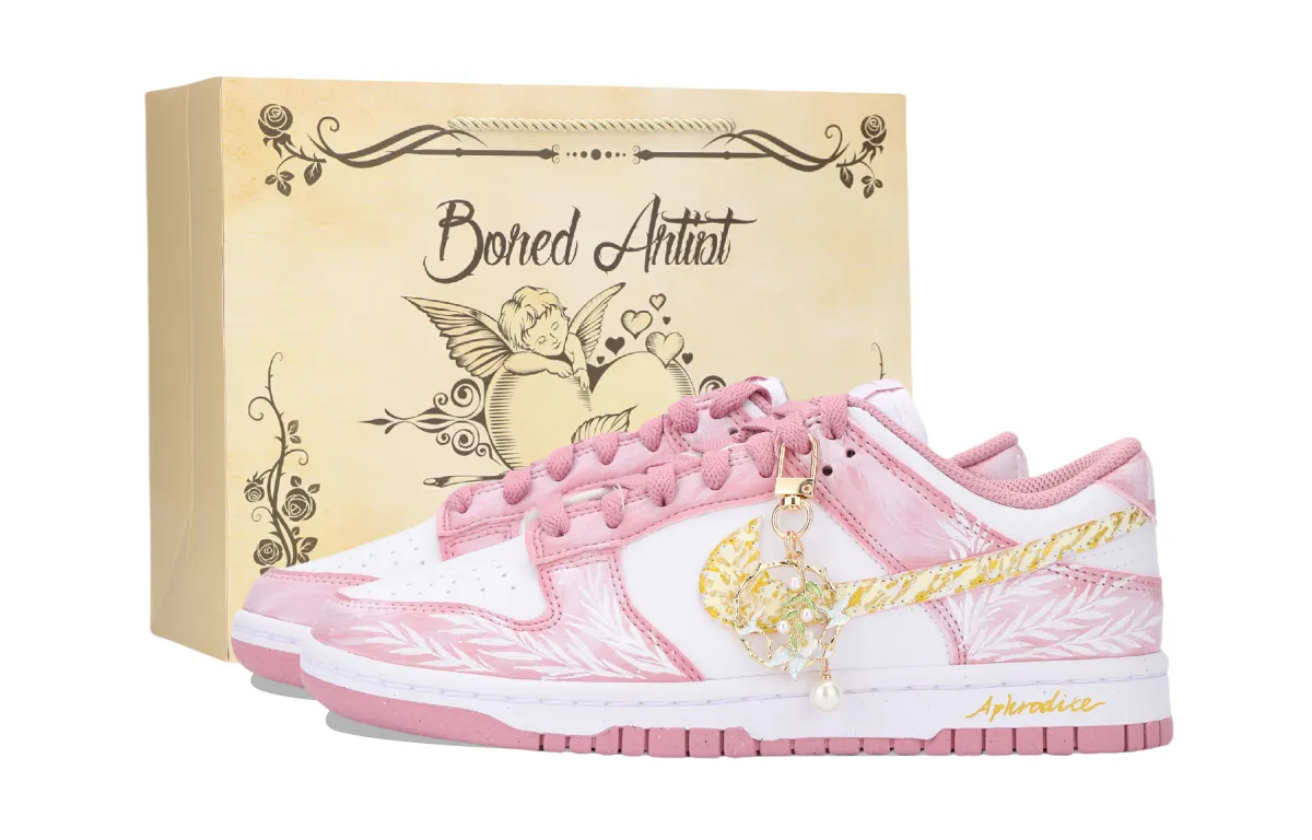 Nike Dunk Aphrodite's Kiss Slip Resistant Abrasion Resistant Low top Skateboard Shoes Unisex Pink Gold