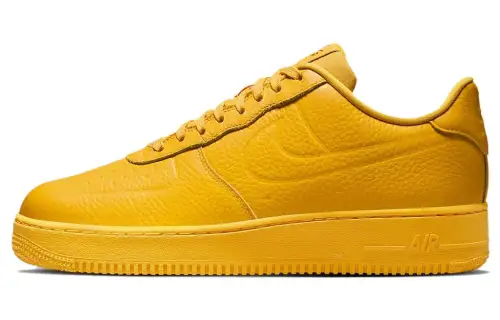 Nike Air Force 1 '07 Pro-Tech University Gold