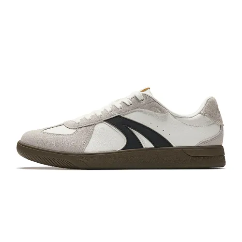 Anta TT Coverage Cushioning Low top Skateboard Shoes Men's Ivory White Shade 1 Gray Basic Black