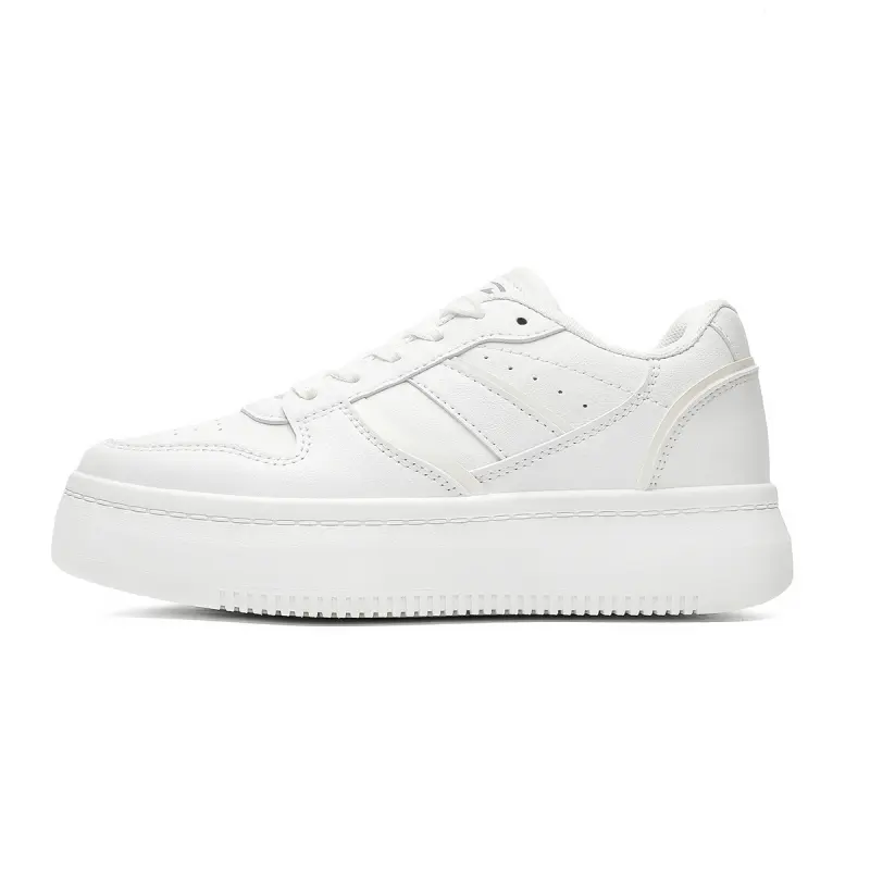 DEERWAY Low top Skateboard Shoes Women's White