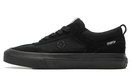 Vision Street Wear Chopper Low top Skateboard Shoes Unisex Black Warrior