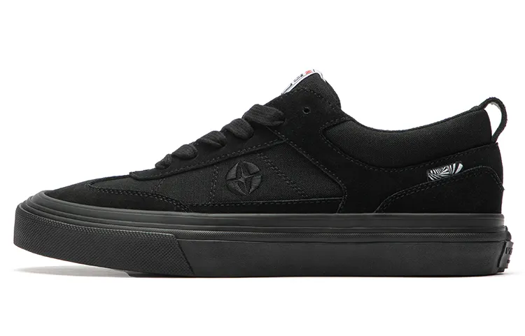 Vision Street Wear Chopper Low top Skateboard Shoes Unisex Black Warrior