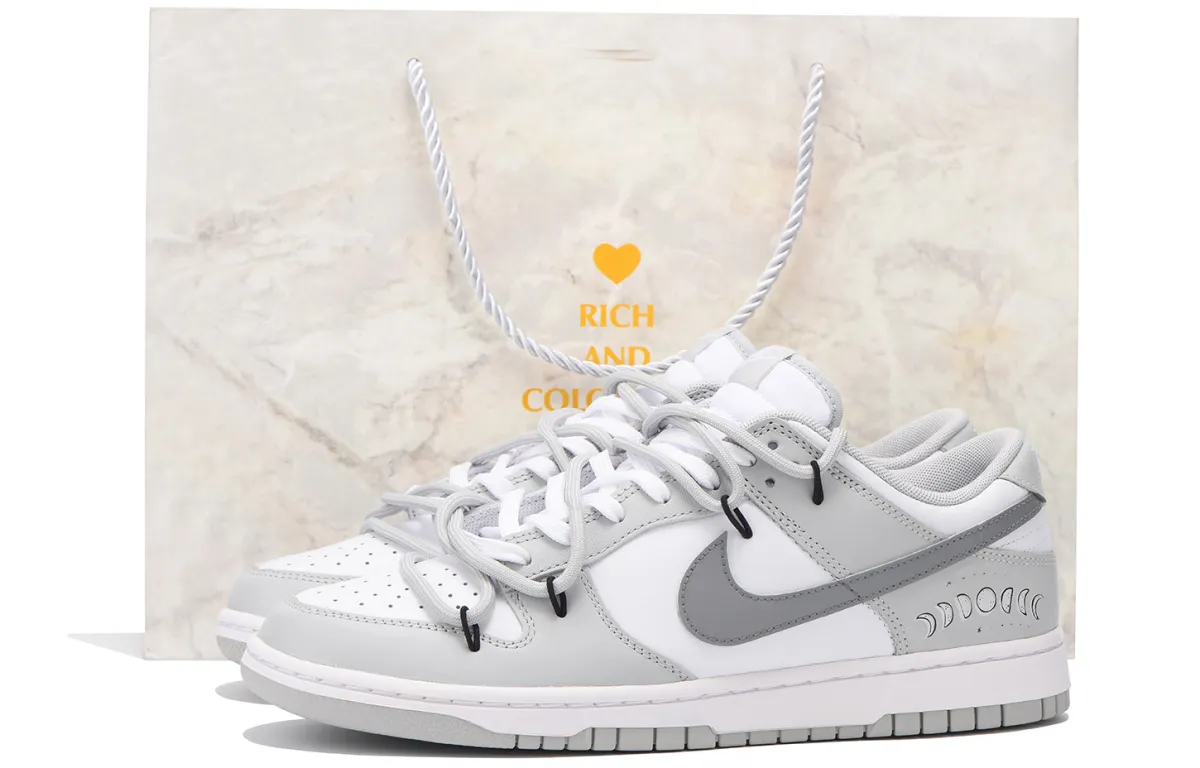 Nike Dunk Low top Skateboard Shoes Men's White Gray