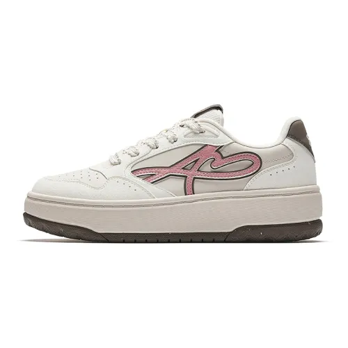 Anta Slip Resistant Abrasion Resistant Low top Skateboard Shoes Women's Beige Brown Pink