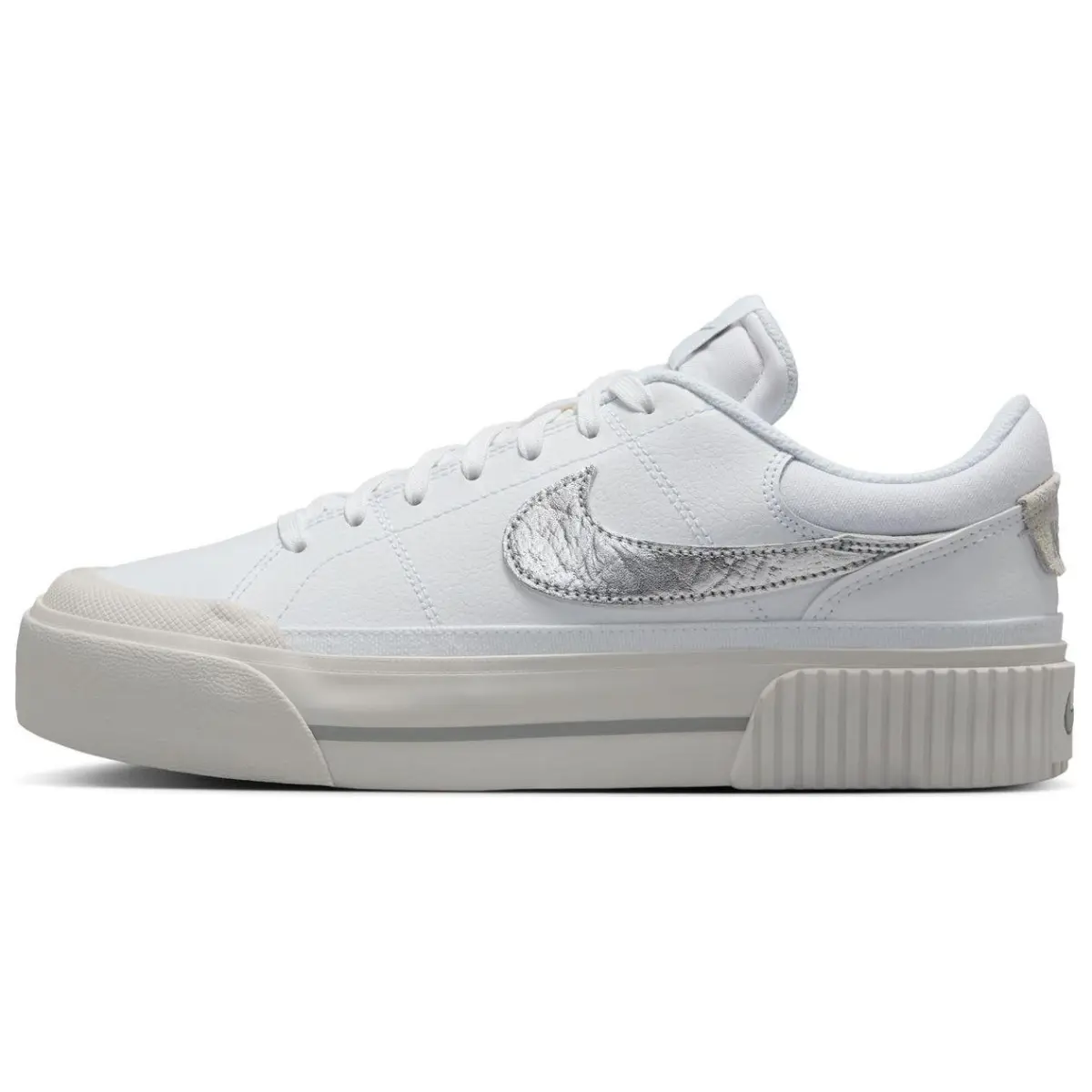 Nike Court Legacy Low top Skateboard Shoes Women's White