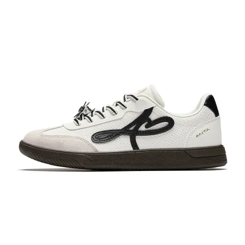 Anta Manchester Dance Textile, Synthetic Leather Low top Skateboard Shoes Women's White Black Gray