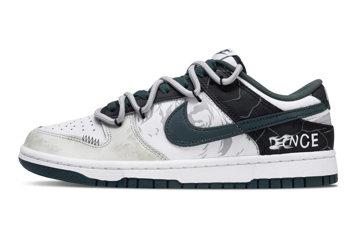Nike Dunk Bran Castle Slip Resistant, Lightweight, And Breathable Low top Skateboard Shoes Unisex Black White