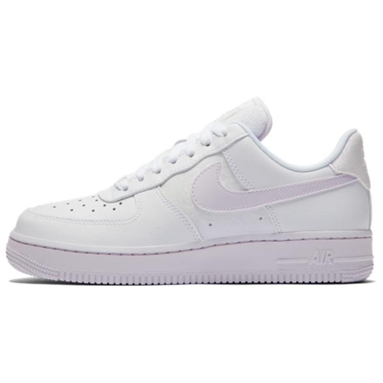 Женские кеды Nike Air Force 1 07 SE (нежно-сиреневые) — фото 1