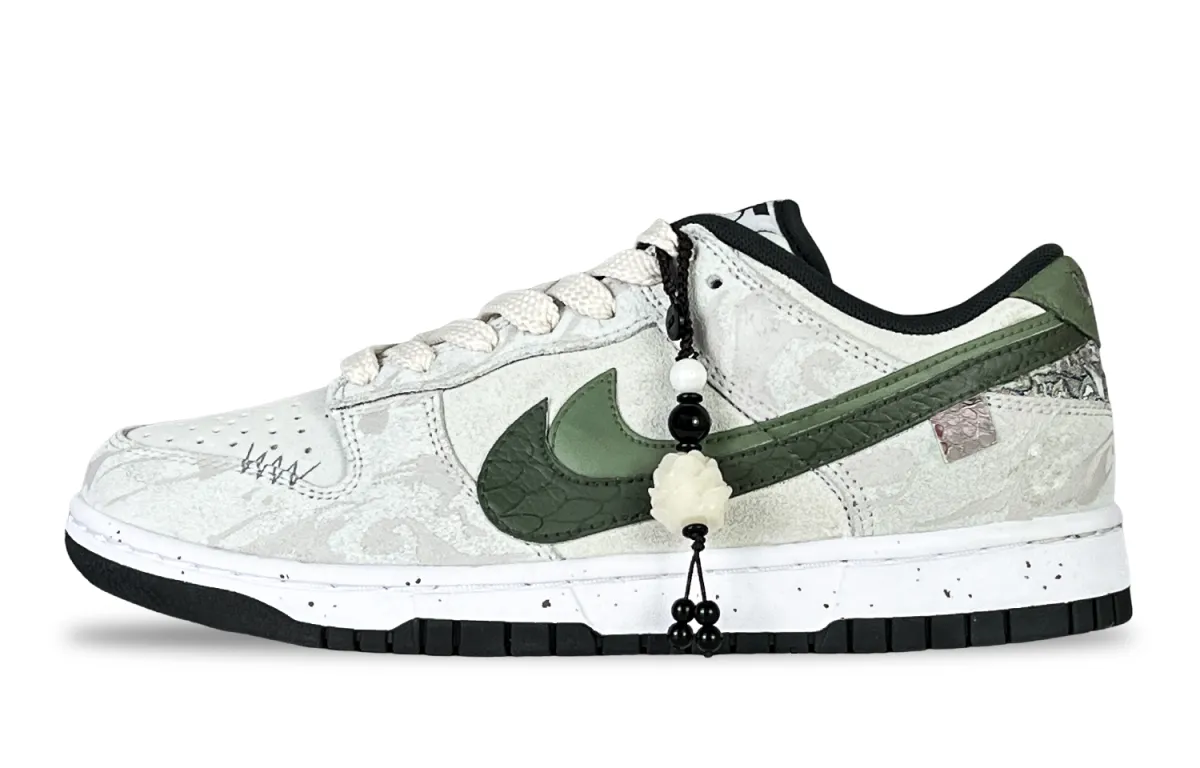 Nike Dunk Slip Resistant Abrasion Resistant Low top Skateboard Shoes Unisex Green