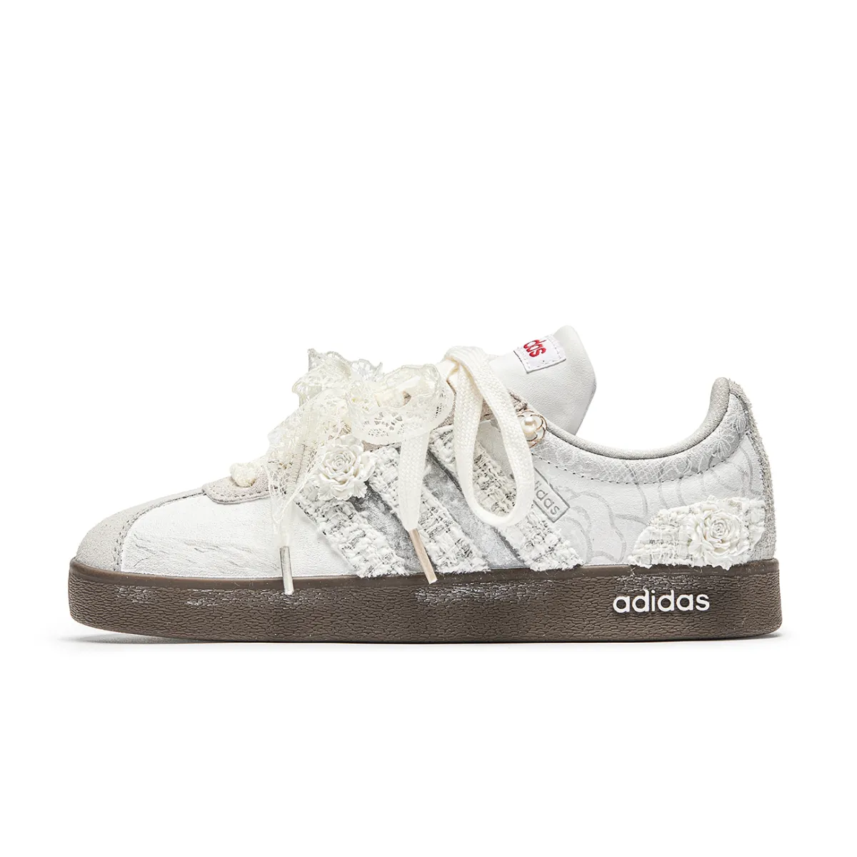 Adidas Goku World, Plain Flower Cushioning Low top Skateboard Shoes Unisex Silver Brown
