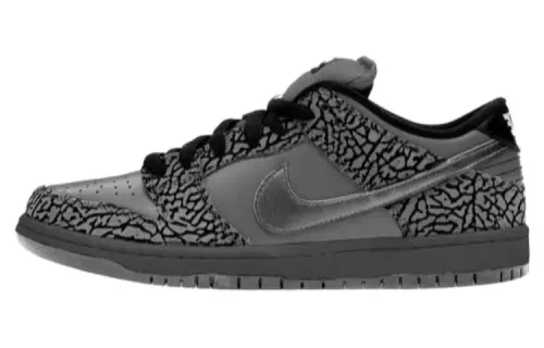 Supreme x Nike SB Dunk Cushioning Low top Skateboard Shoes Men's Gray