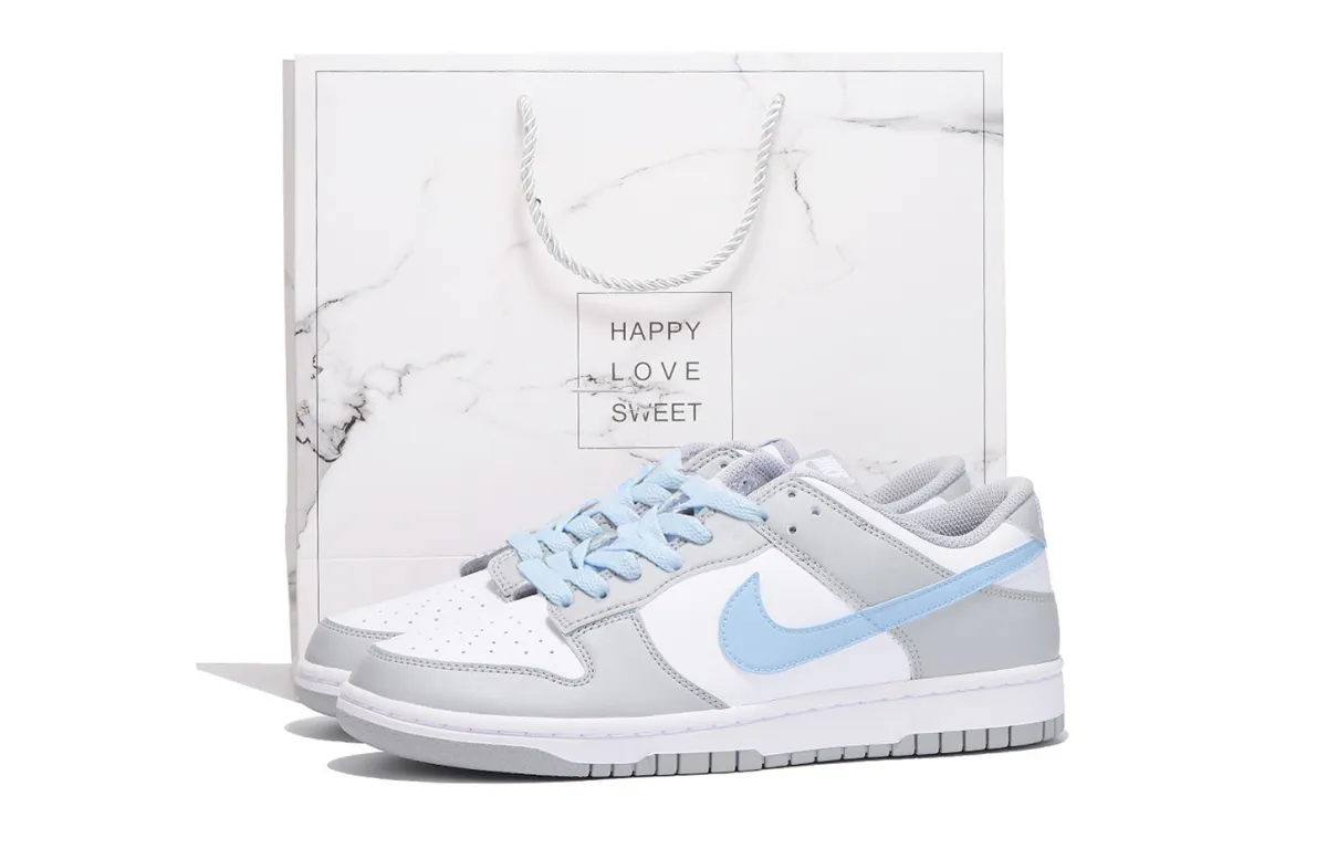 Nike Dunk Slip Resistant Abrasion Resistant Low top Skateboard Shoes Unisex White Blue