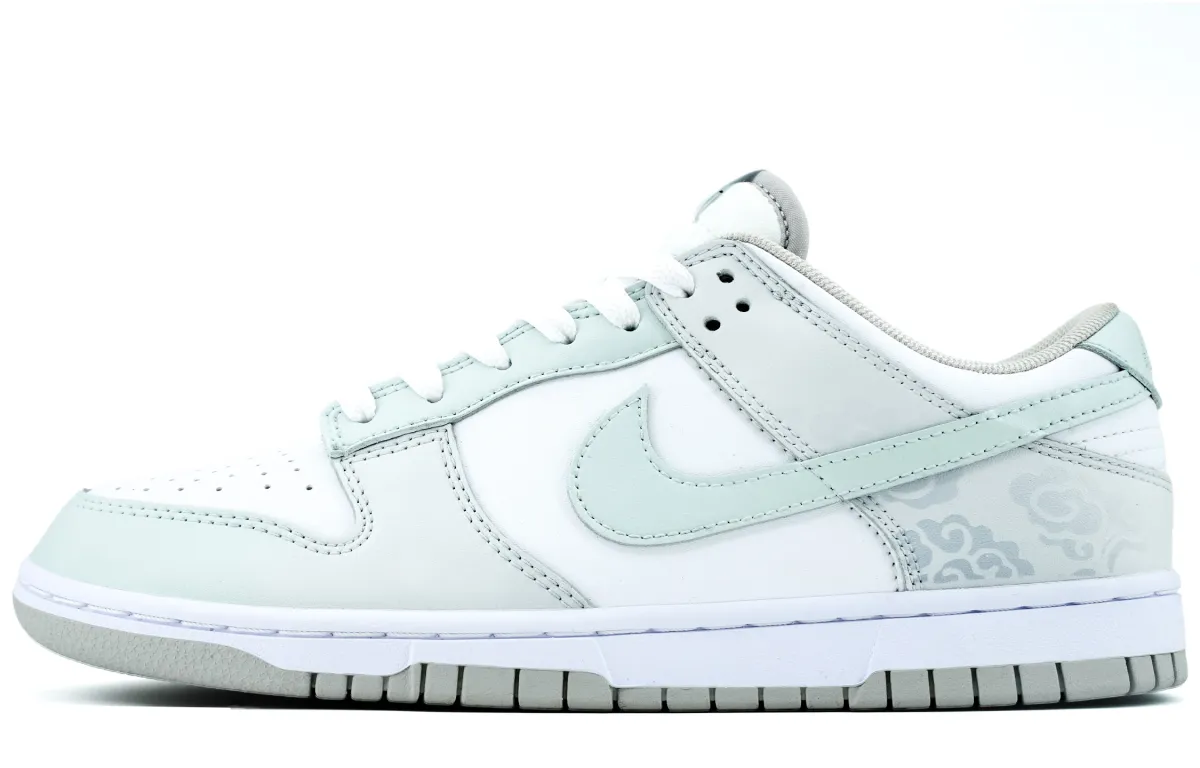 Nike Dunk Abrasion Resistant Lightweight Wear resistant And Lightweight Low top Skateboard Shoes Unisex White Green