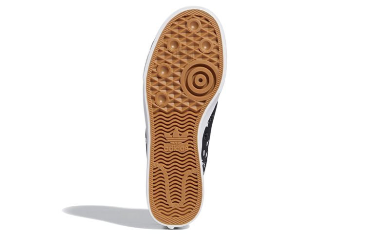 Женские кеды adidas NIZZA Trefoil (черно-белые) — фото 5